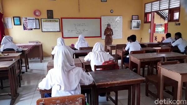 &#91;COC Edu&#93; Dari Daring Hingga Kembali Tatap Muka, Prokes Tetap Nomor Satu, Dong!