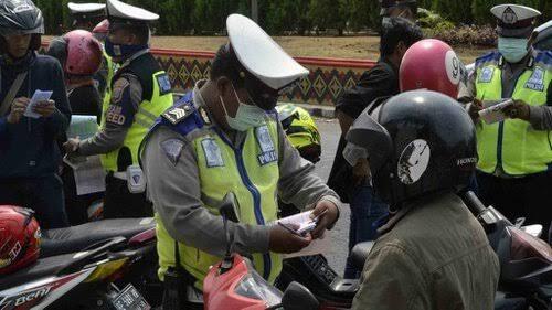 Polisi Tidak Lagi Menilang, Pengguna Jalan Bakalan Makin Brutal Gan