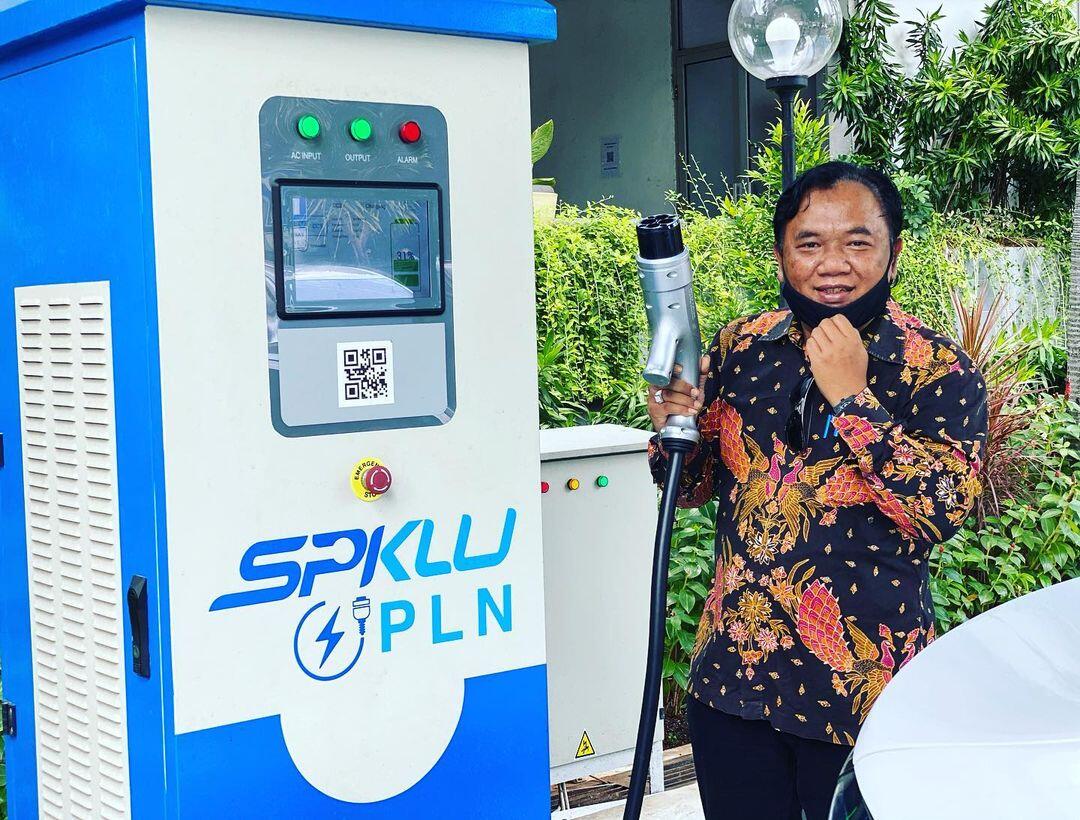 Siap Beralih ke Kendaraan Listrik? Why Not?