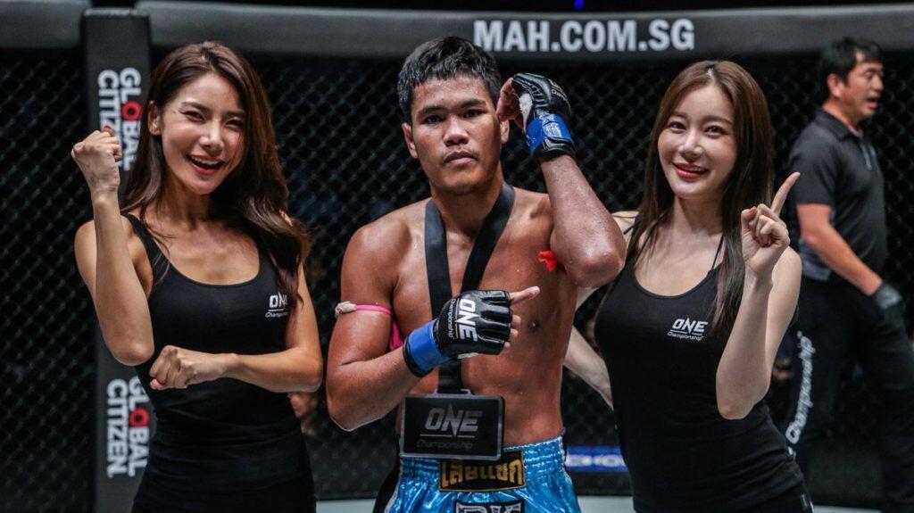 Apa Sih Pentingnya Ring Girl di Ajang MMA?