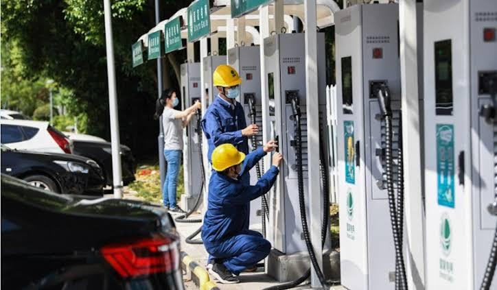 Ingin Hijrah Ke Mobil Listrik? Indonesia Wajib Tiru 4 Negara Ini