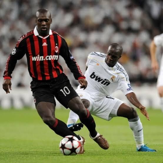 Legenda AC Milan Yang Sukses Mengenakan Nomor 10