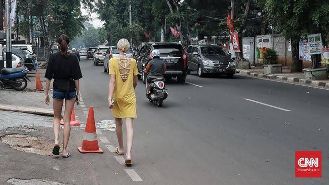 Dunia Malam Jakarta Itu Kiblatnya Di Kemang!! Yang Bener Bang Jago... 