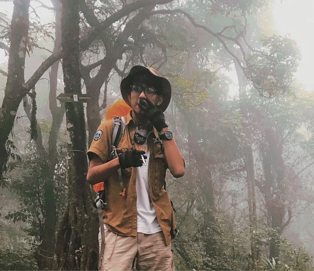 Jangan sampai mengalami!Pengalaman satu malam penuh teror di gunung Jawa barat.