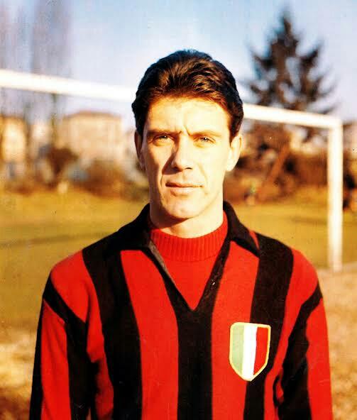 Inilah Sosok Kapten Yang Mengangkat Si Kuping Besar Bersama AC Milan