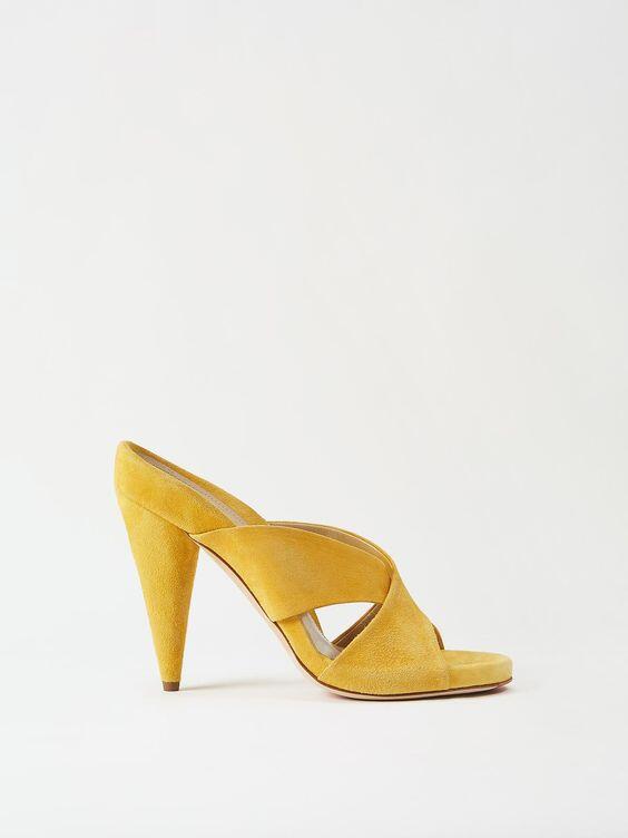 Jenis-Jenis Sepatu Heels, Nomor 3 Musuh Banyak Perempuan Lho ladies….