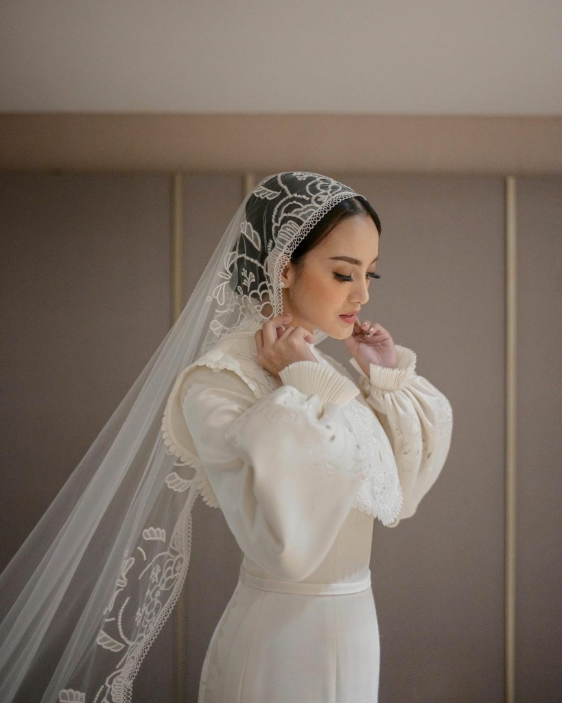 Ibnu Jamil Akhirnya Jatuh Kepelukan Ririn Ekawati, Begini Momen Romantisnya