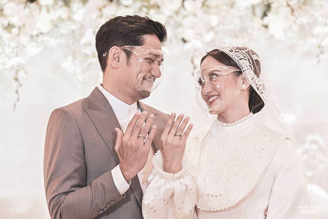 Ibnu Jamil Akhirnya Jatuh Kepelukan Ririn Ekawati, Begini Momen Romantisnya