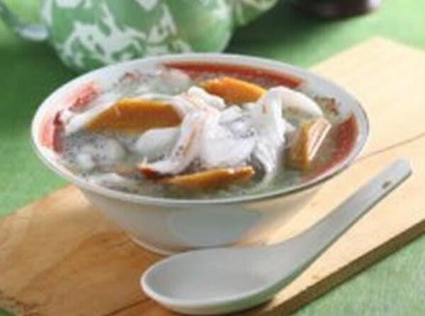 &#91;COC Reg. Banten Kulon&#93;Unik! Minuman Khas Banten Ini Menggunakan Topping Buah Sawo