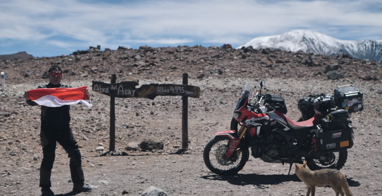 Tips Touring Motor Aman Dan Nyaman