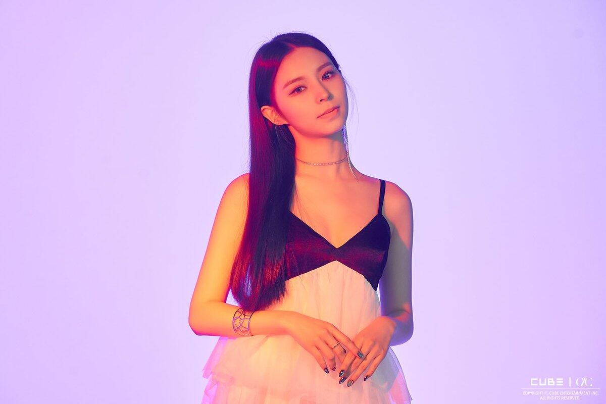 Elkie Resmi Tinggalkan CLC