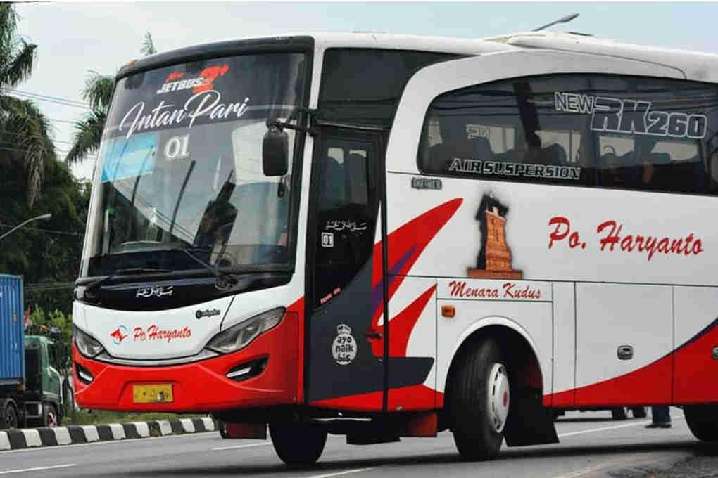 Hino RK8 R260, Sasis Bus Terlaris di Pulau Jawa