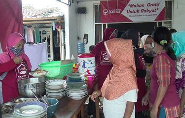 Keren! Ada Rumah Makan Gratis di Pekalongan, Makan Sendiri Cuci Sendiri