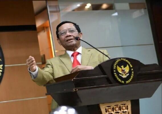 Vaksinasi Bukan Pilihan Tapi Kewajiban Bagi Rakyat Indonesia,Deal With It.
