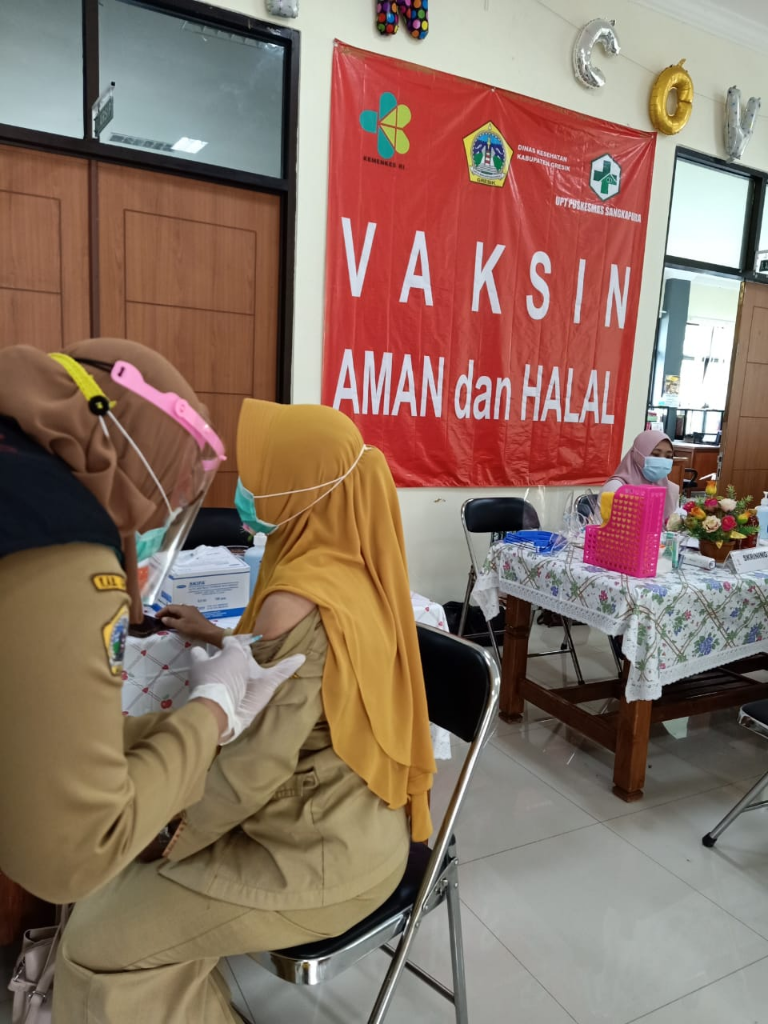 Saya Yakin Vaksin, Meskipun Takut Jarum Suntik, Ini Alasannya