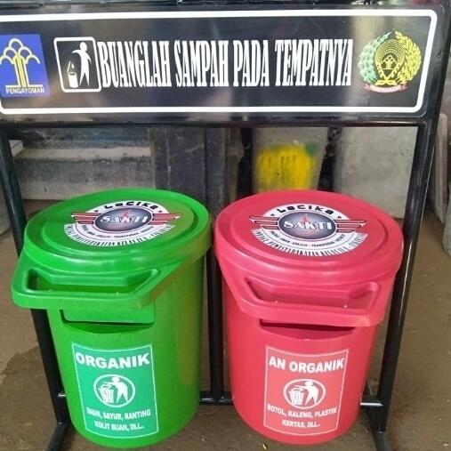 Tong Sampah Fiberglass Bulat 70 Liter 2 Pilah