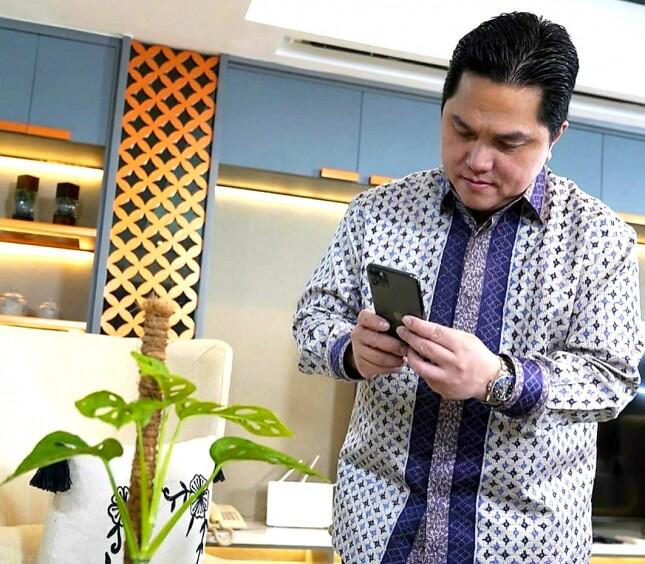 Usir Penat, Erick Thohir Pamer Janda Bolong, Netizen: Boleh Saya Tawar Pak?
