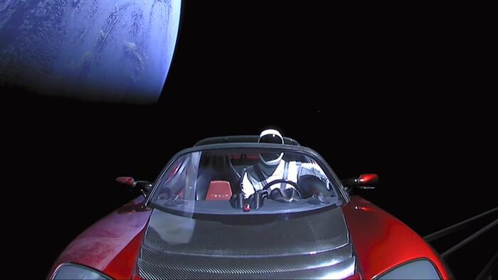 Terkaya Sedunia, Begini Ide Ide Gila Elon Musk Sampai Kirim Tesla di Mars?
