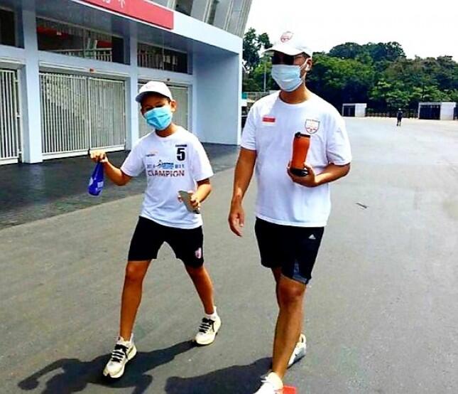 AGK Jogging Bareng Gibhran Tuai Pujian Warganet: Mantap! Sehat Selalu Pak Menperin