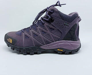 Perhatikan Tips Berikut Sebelum Memilih Sepatu Hiking dan Mendaki Gunung