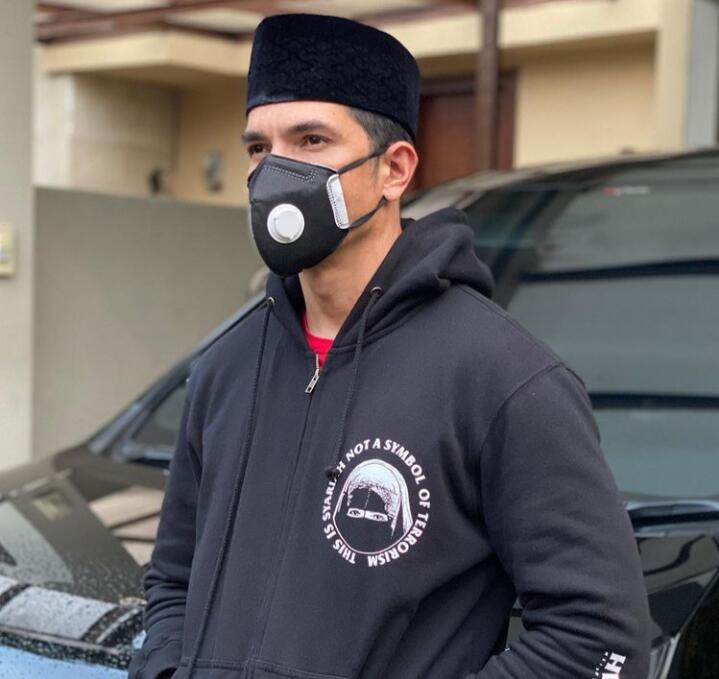 5 Kegunaan Peci Bagi Seorang Muslim Selain Untuk Sholat, Versi abdulqadirz