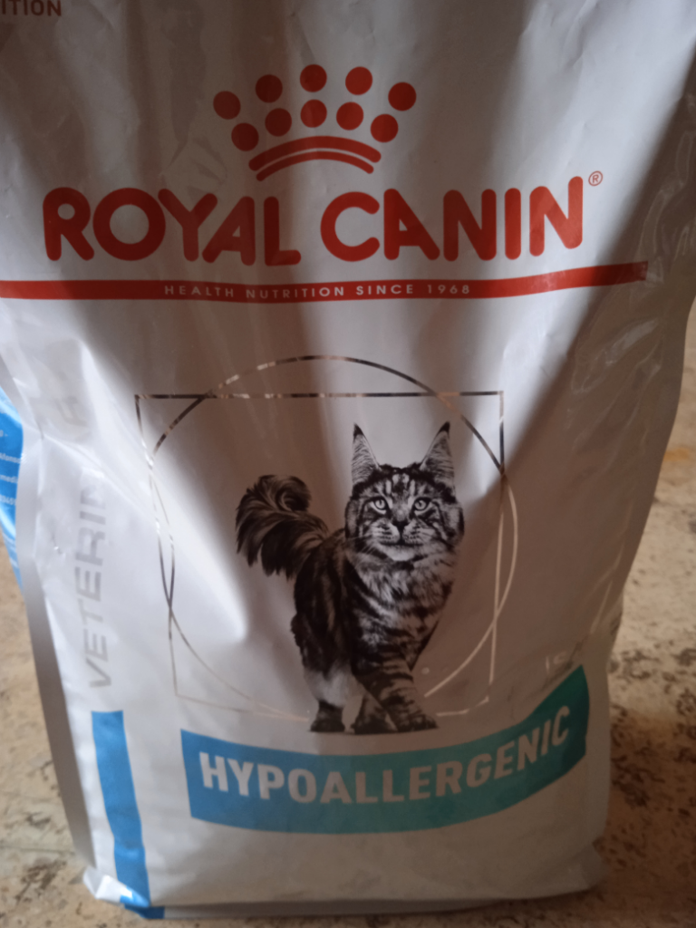 Review Royal Canin Hippoalergenic
