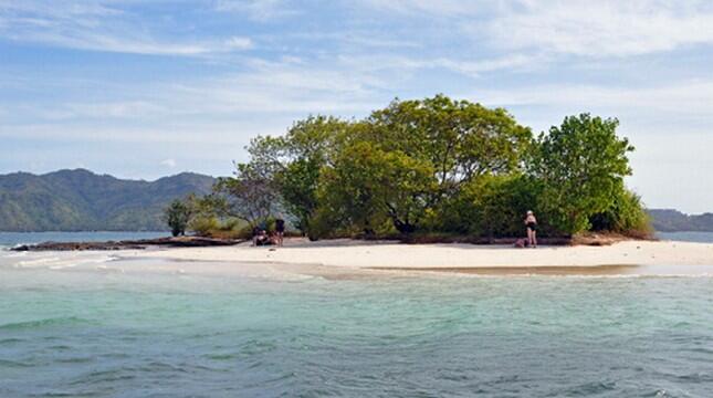 Heboh..! Pulau di Lombok Dijual via Situs Online