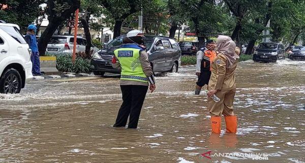 Anak Buah Anies Baswedan Sebut Banjir di Bungur Bukan Karena Hujan