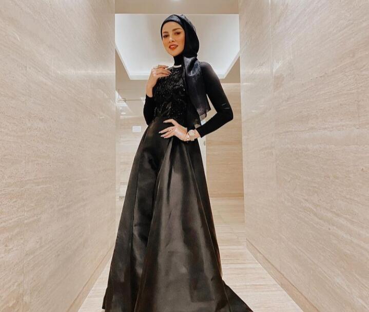 5 Artis yang Makin Cantik Karena Berjilbab, Jadi Makin Bercahaya Gan!