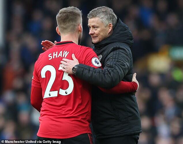 Profil Jose Mourinho dan Ole Gunnar Solksjaer di mata Luke Shaw