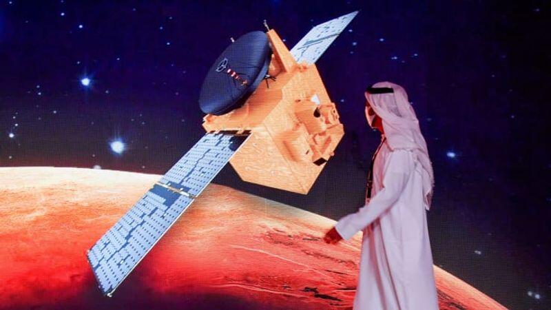 WOOWWW!! Satelit Uni Emirat Arab Sukses Mengorbit di Mars!