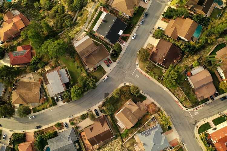 Sering Dianggap Klenik, Ini 5 Penjelasan Ilmiah Terkait Mitos Rumah Tusuk Sate.