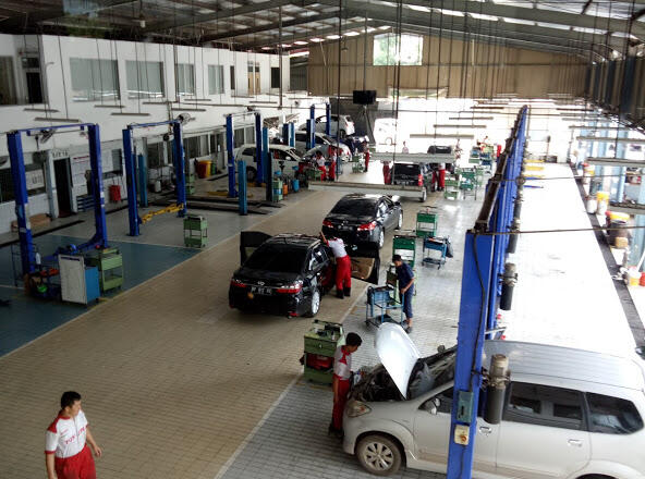 Untuk Perawatan Altis Agar Panjang Umur, Bawa Ke Bengkel Resmi Toyota!