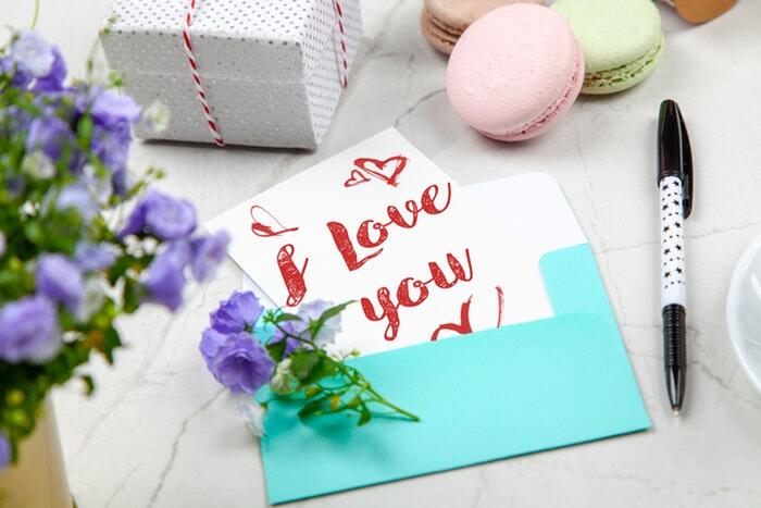 &#91;Love Letter 5&#93; Teruntuk Rara, Kekasih yang Membuatku Selalu Dihampiri Rasa Rindu