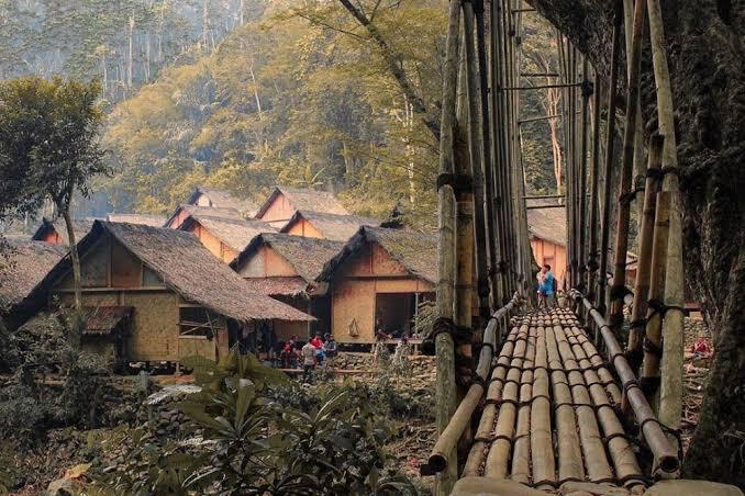 Mengenal Banten, Serta Adat Budaya Desa Wisata Baduy Luar Dan Dalam