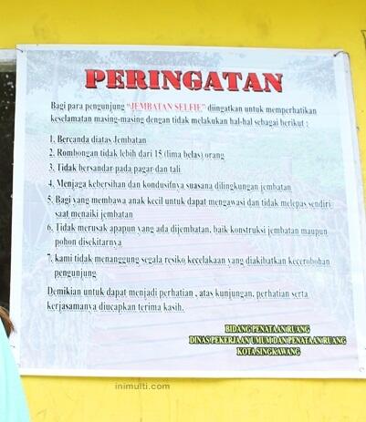 Ajak Pasanganmu ke TAMAN GUNUNG SARI Singkawang! bisa foto mesra di Jembatan Selfie..