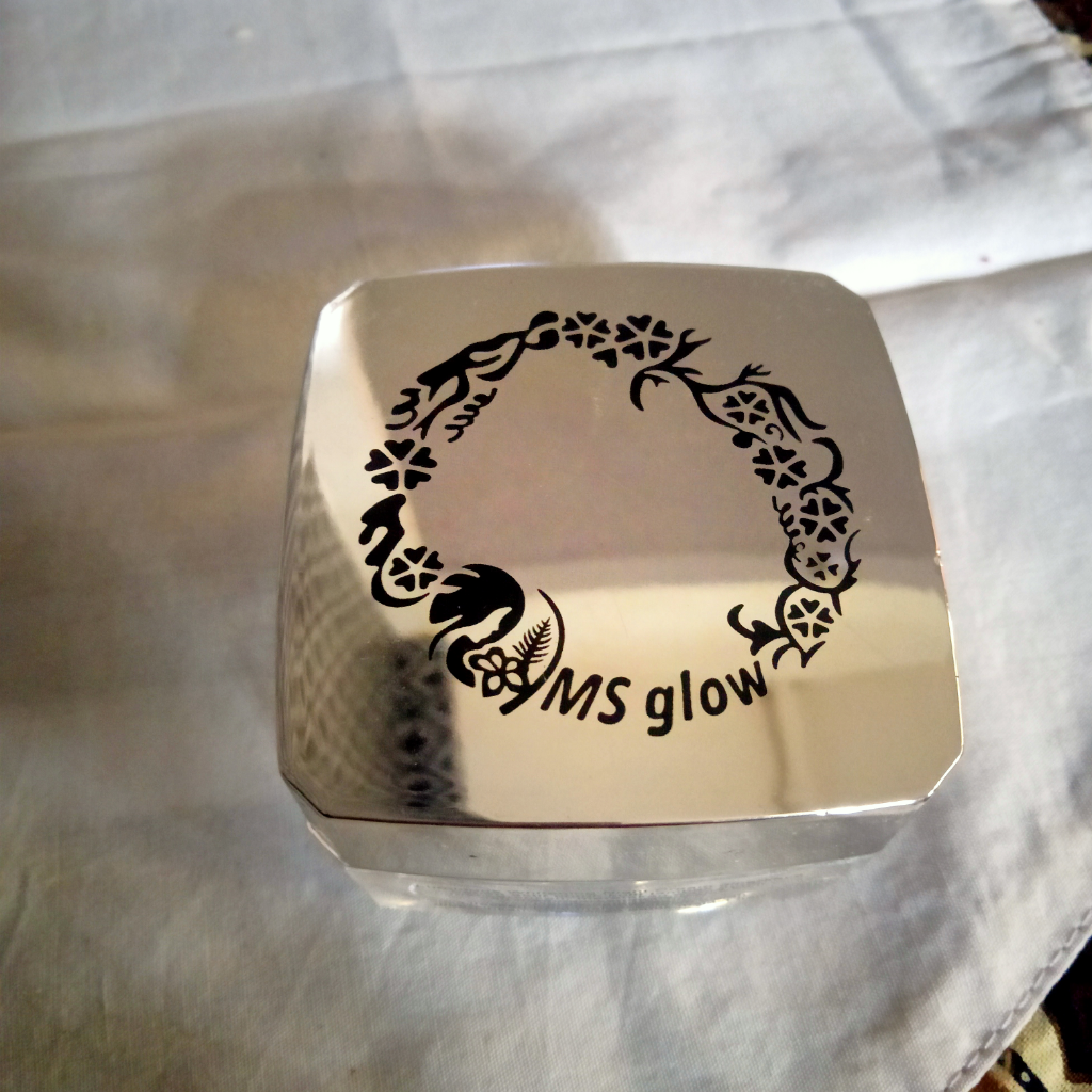 Mencintai Diri dengan Perawatan Pakai MS Glow Luminous Night Cream