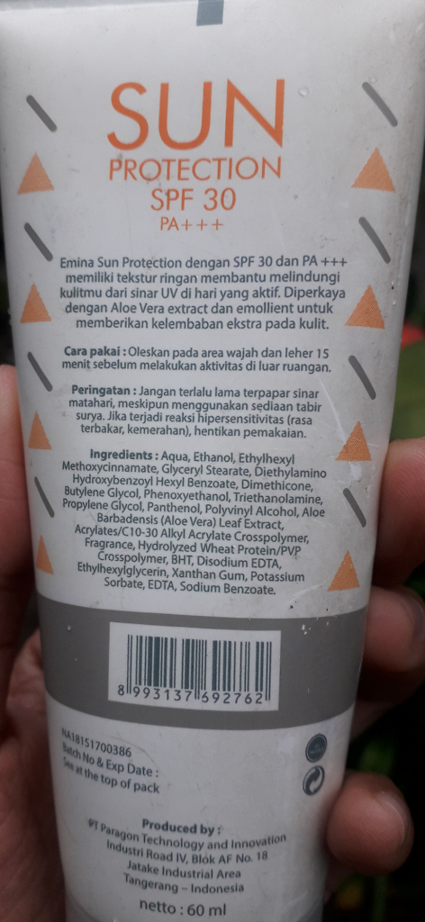 Emina Sun Protection SPF 30 PA+++, Merawat di Dalam, Melindungi dari Luar