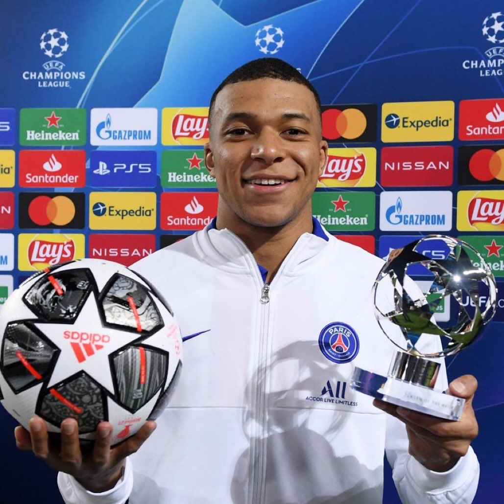 Mbappe Bikin Camp Nou Serasa Rumah Sendiri!