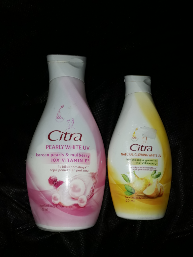 Kurawat Kulit Keringku dengan Citra Pearly White UV &amp; Citra Natural Glowing White UV