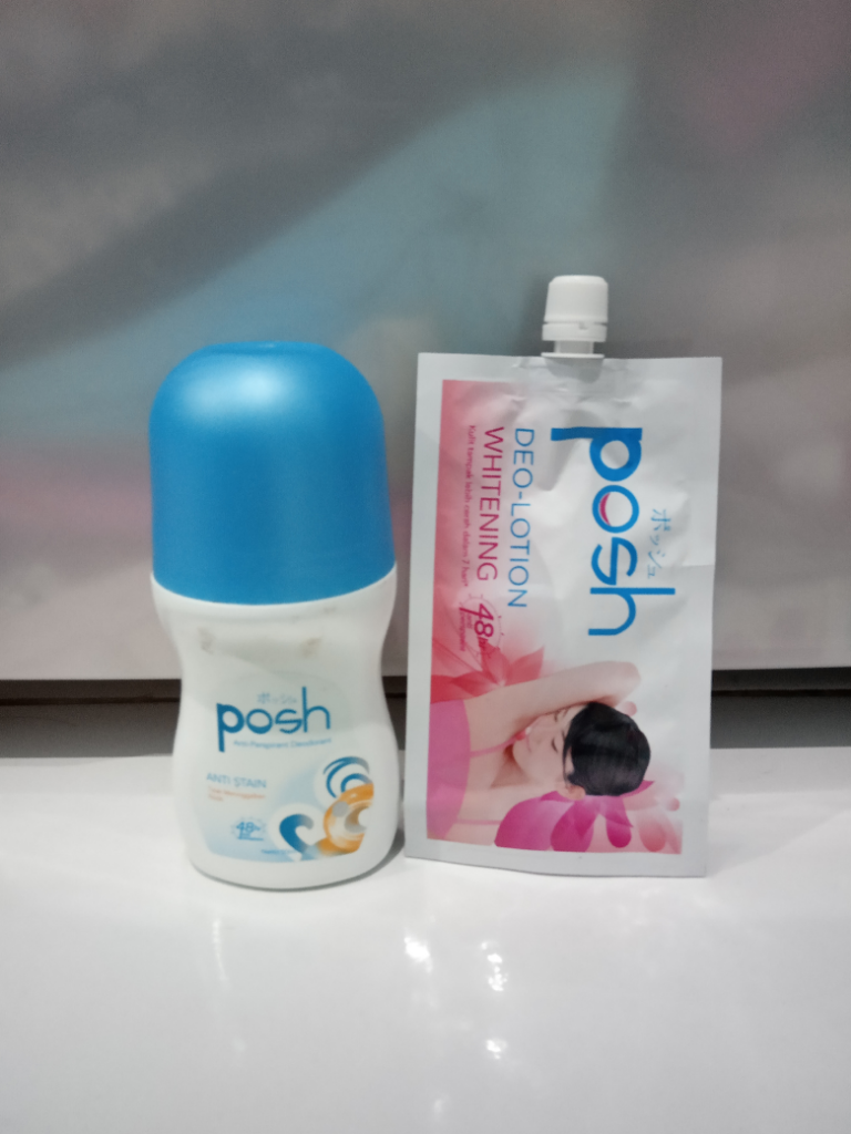 Hempaskan Bau Ketiakmu Dengan Posh Deodorant