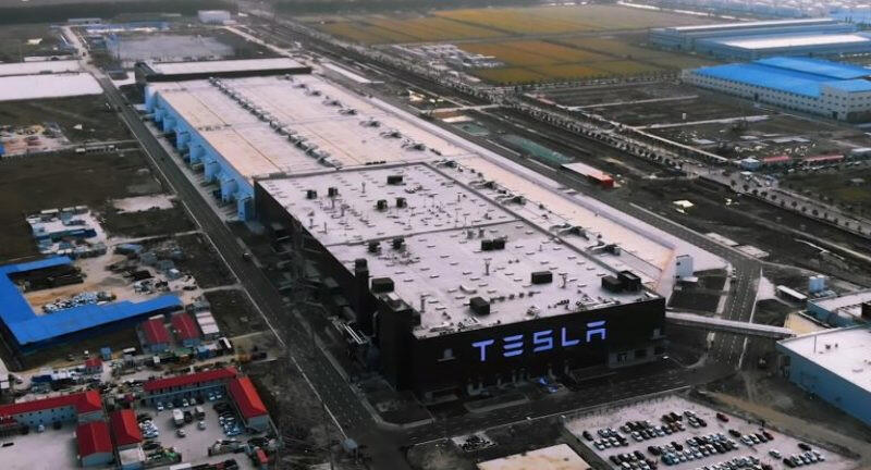 Indonesia Sering Demo Akhirnya Kalah Cepat Saing,Tesla Mulai Jualan diIndia Tahun Ini