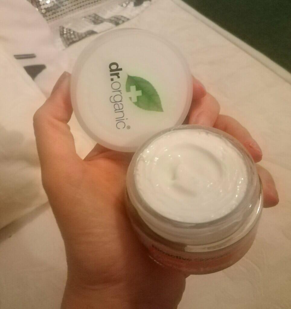 Tips Membuat Alpukat Krim Dirumah Agar Wajah Lebih Glowing Dan Cerah