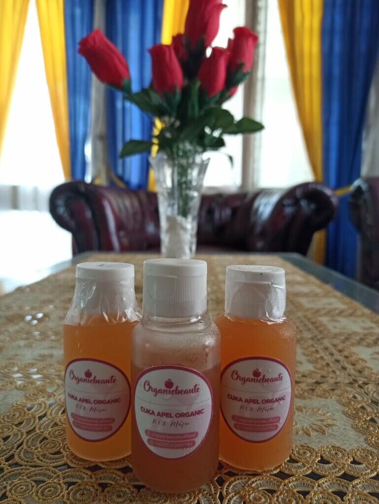 My Acne Story With Cuka Apel OrganicBeaute