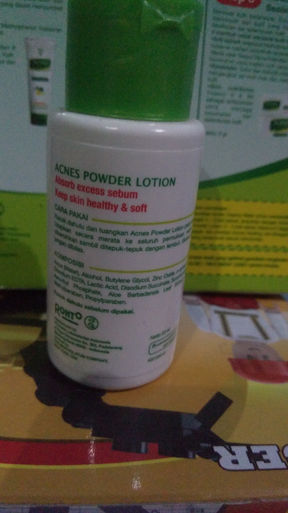 Tiga Langkah Perawatan Kulit Berjerawat dengan Produk dari Rohto, Ampuh di Kulit Ane!