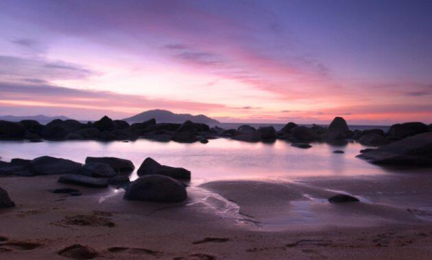 Ajak Pasangan Rayakan Imlek Romantis,Dayang Resort Hingga Pantai Kura-kura Pilihannya