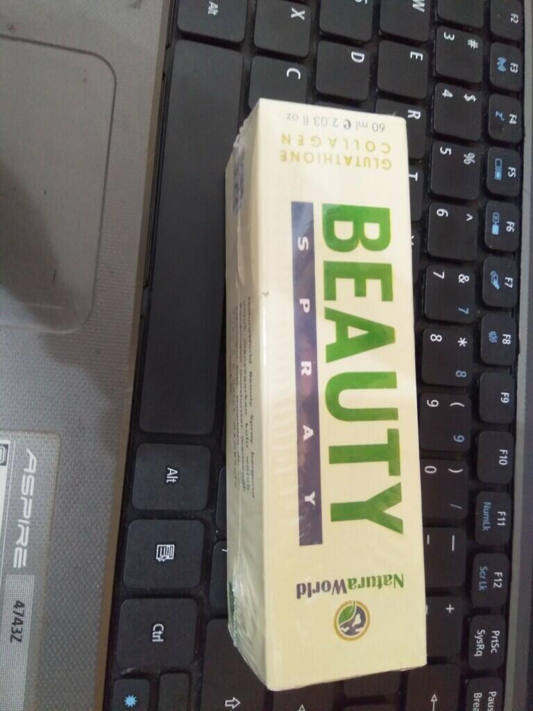 Natura World Beauty Spray, Semprot-semprot Cling Jerawat Hilang