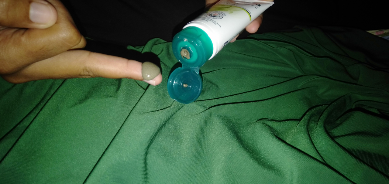 Rawat Wajah dengan Himalaya Neem Mask! Wajah Bersih, Jerawat Hilang