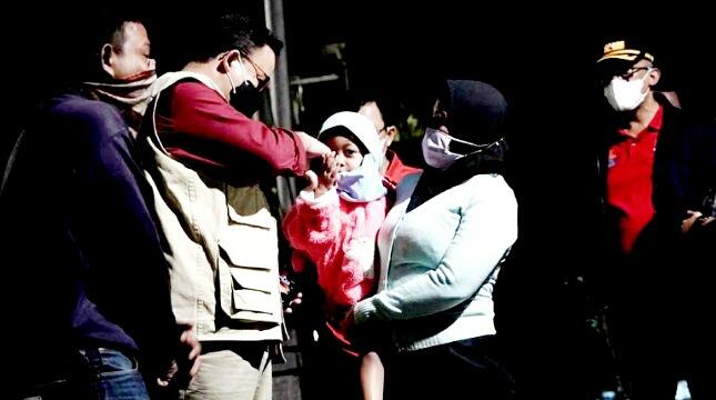 Anies Gercep! Siang Malam Tangani Banjir,Ruas Jalan Ibukota Kini Sudah Bisa Dilintasi