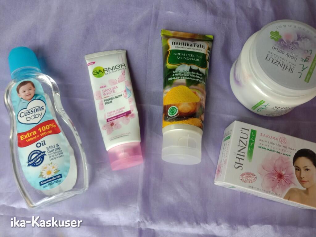 Shinzu'i Untuk Mencerahkan, Cussons Baby Oil Untuk Melembabkan